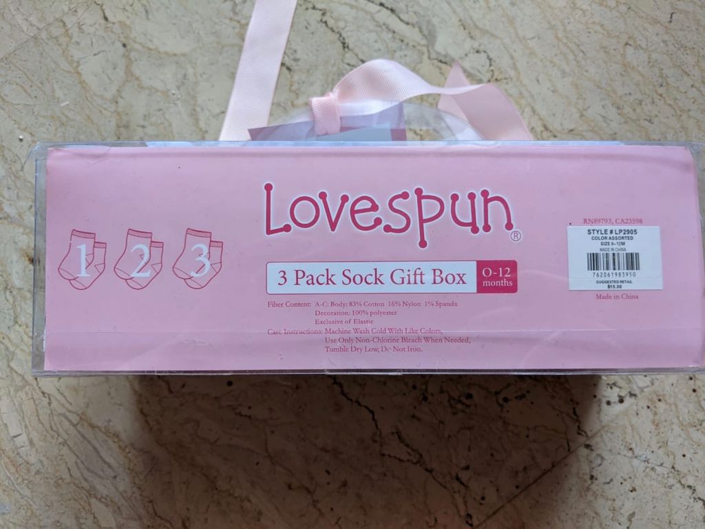 Lovespun baby socks new