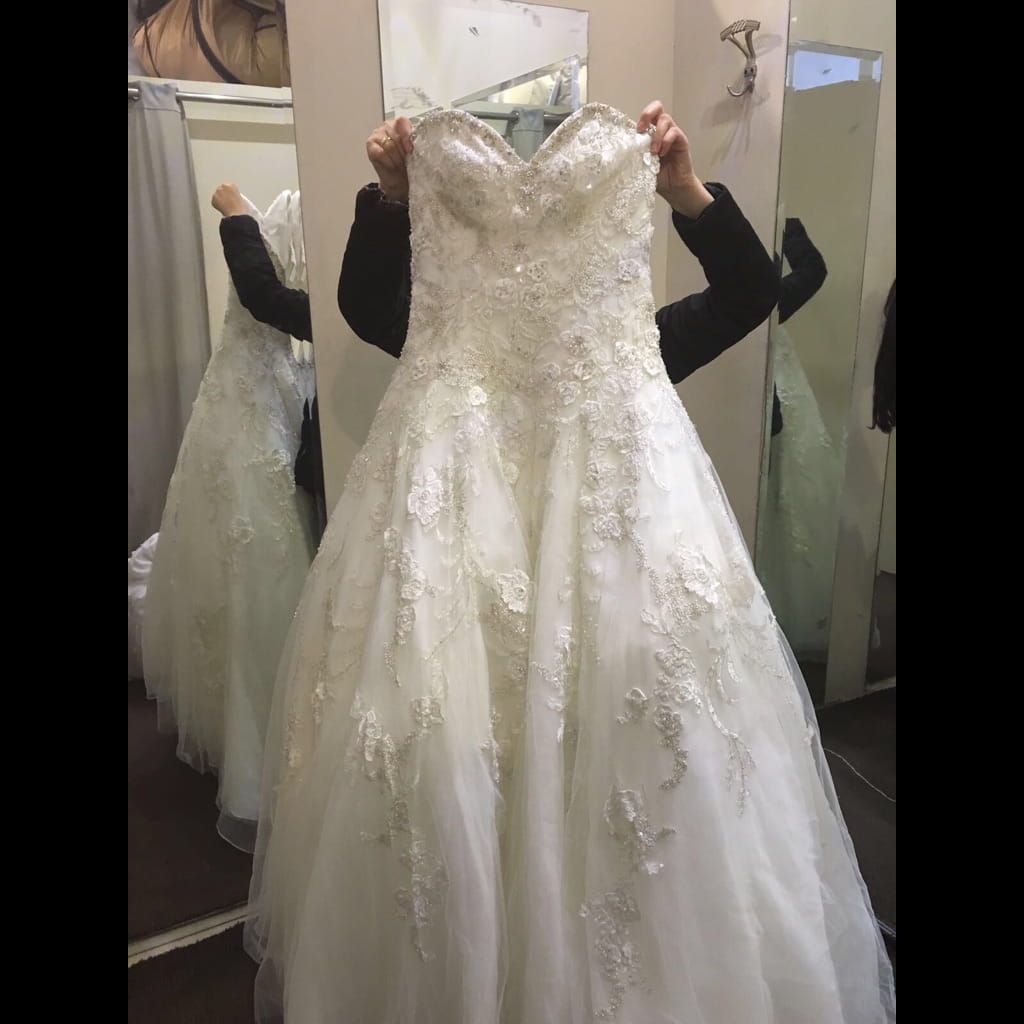 Allure's wedding dress
