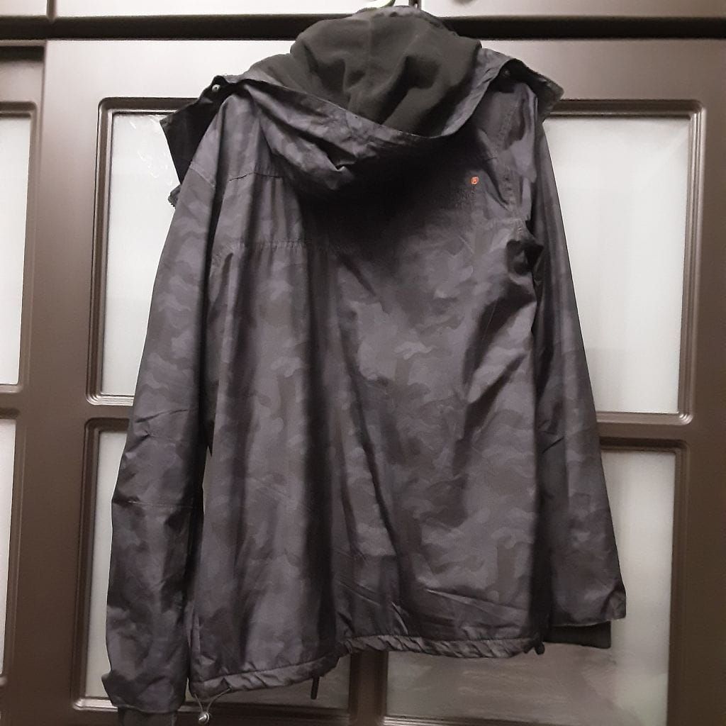 Came waterproof jacket