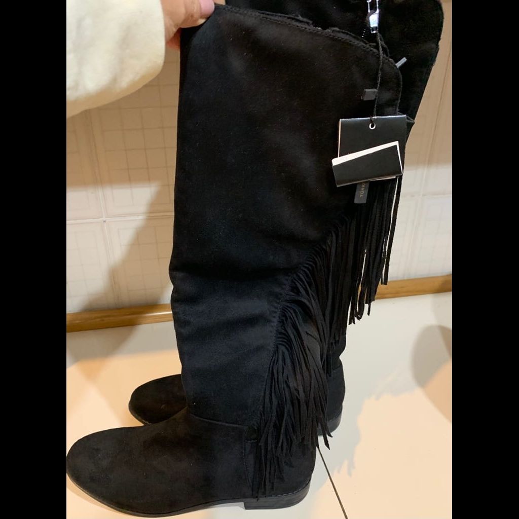 Black Suede boots with fringes