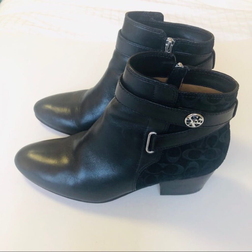 Brand new coach booties size 36/5.5