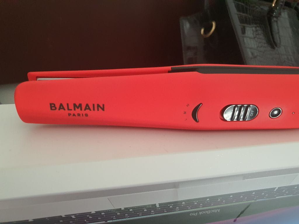 Limited Edition Cordless Straightener SS21 Red