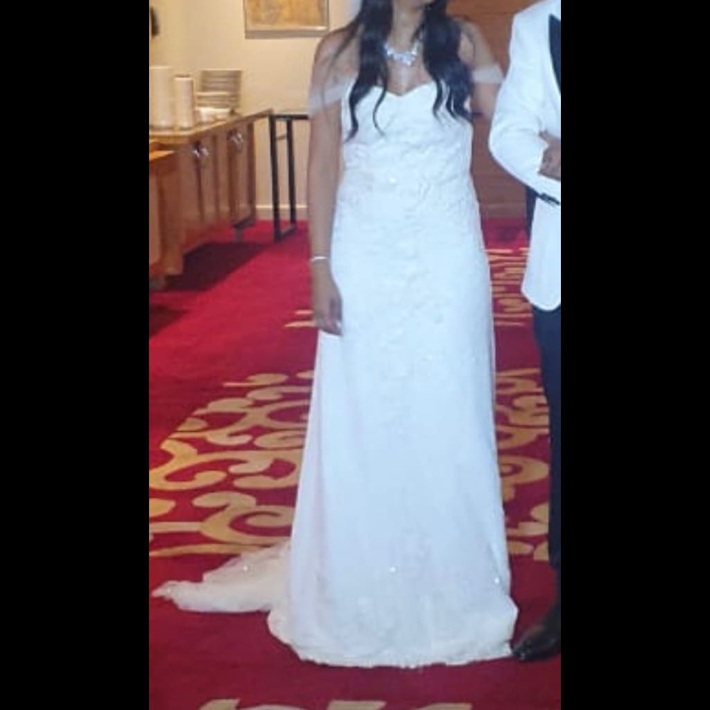 Pronovias Privée Wedding dress