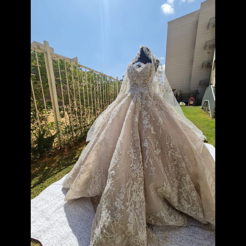 Hany behiery Wedding dress for sale