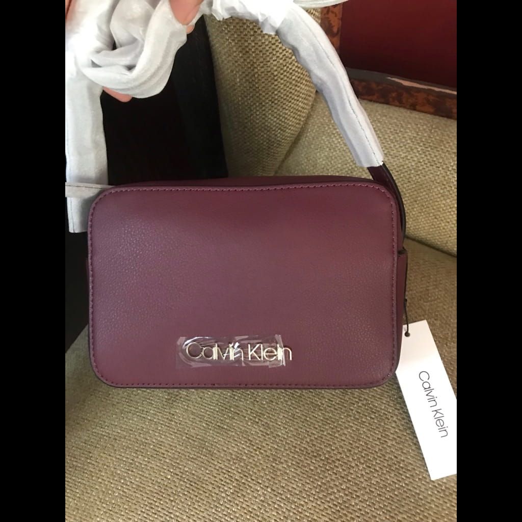 Calvin Klein messenger bag