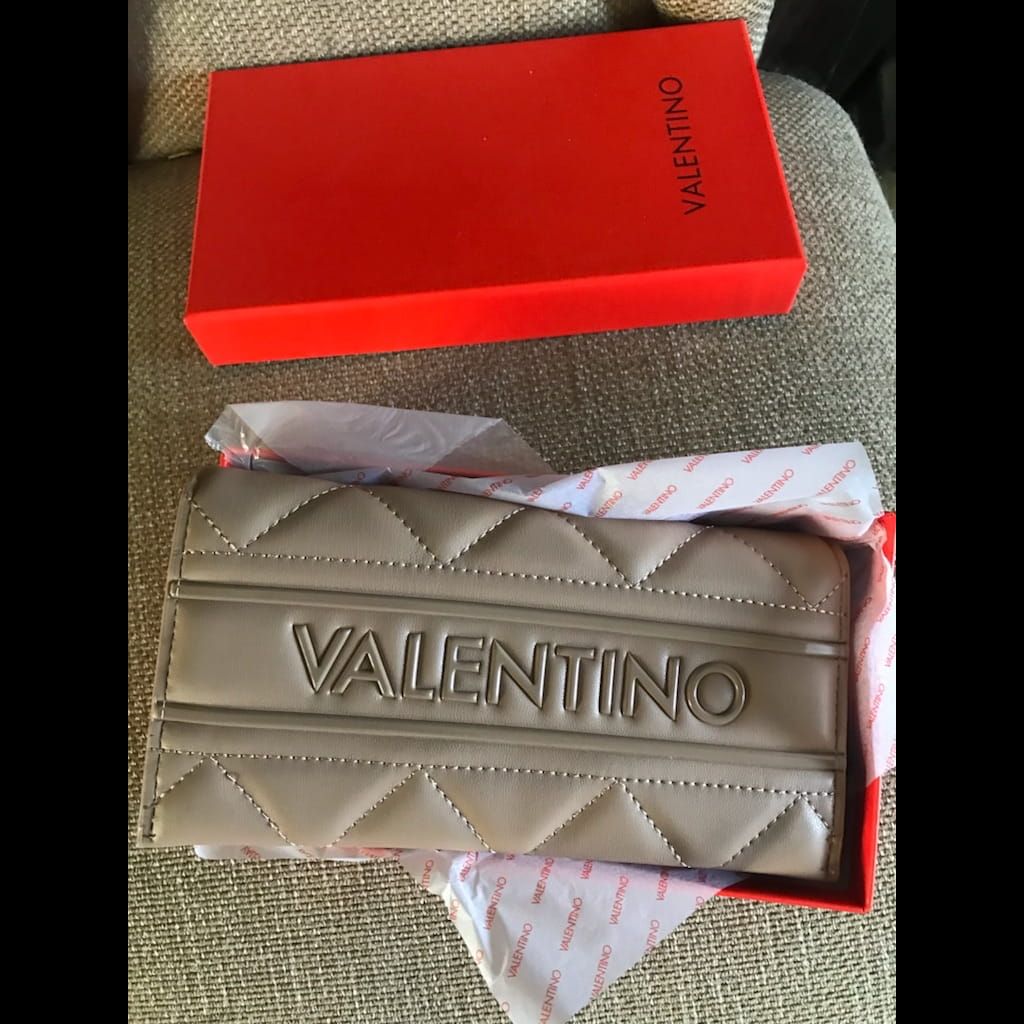 Mario Valentino wallet