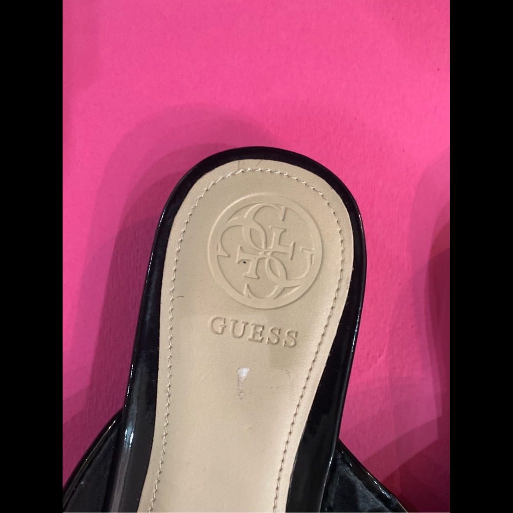 Guess original slipper