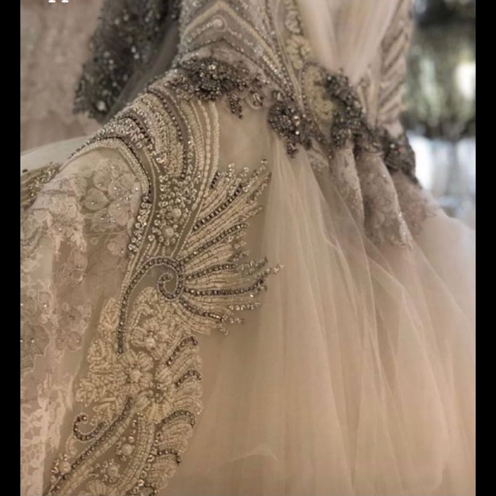 Yolancris Swarovski Wedding Dress