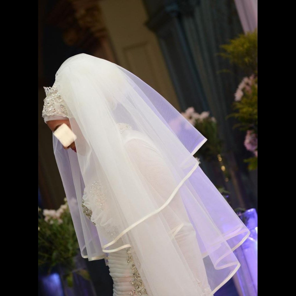 Wedding dress (Hijab) - off white
