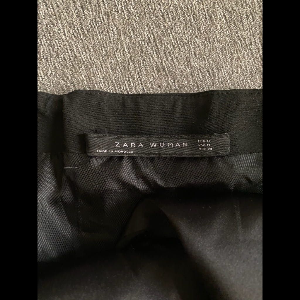 Zara retro black vest