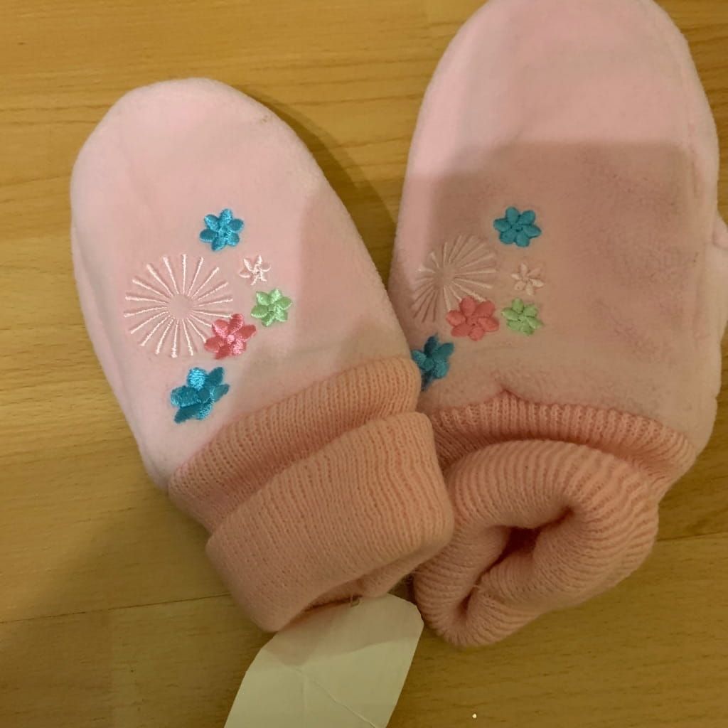 H&M 4 years old girls gloves