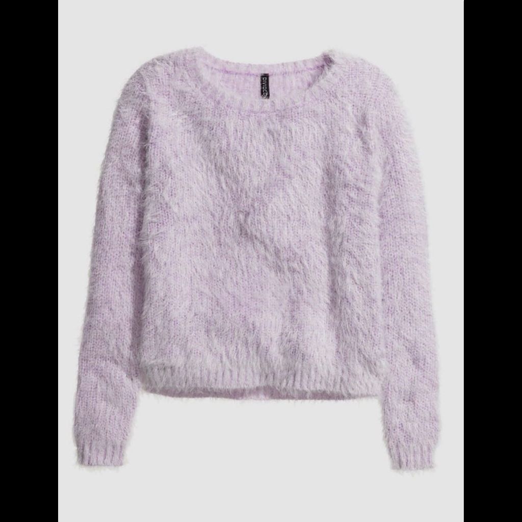 H&M lilac fluffy pullover.