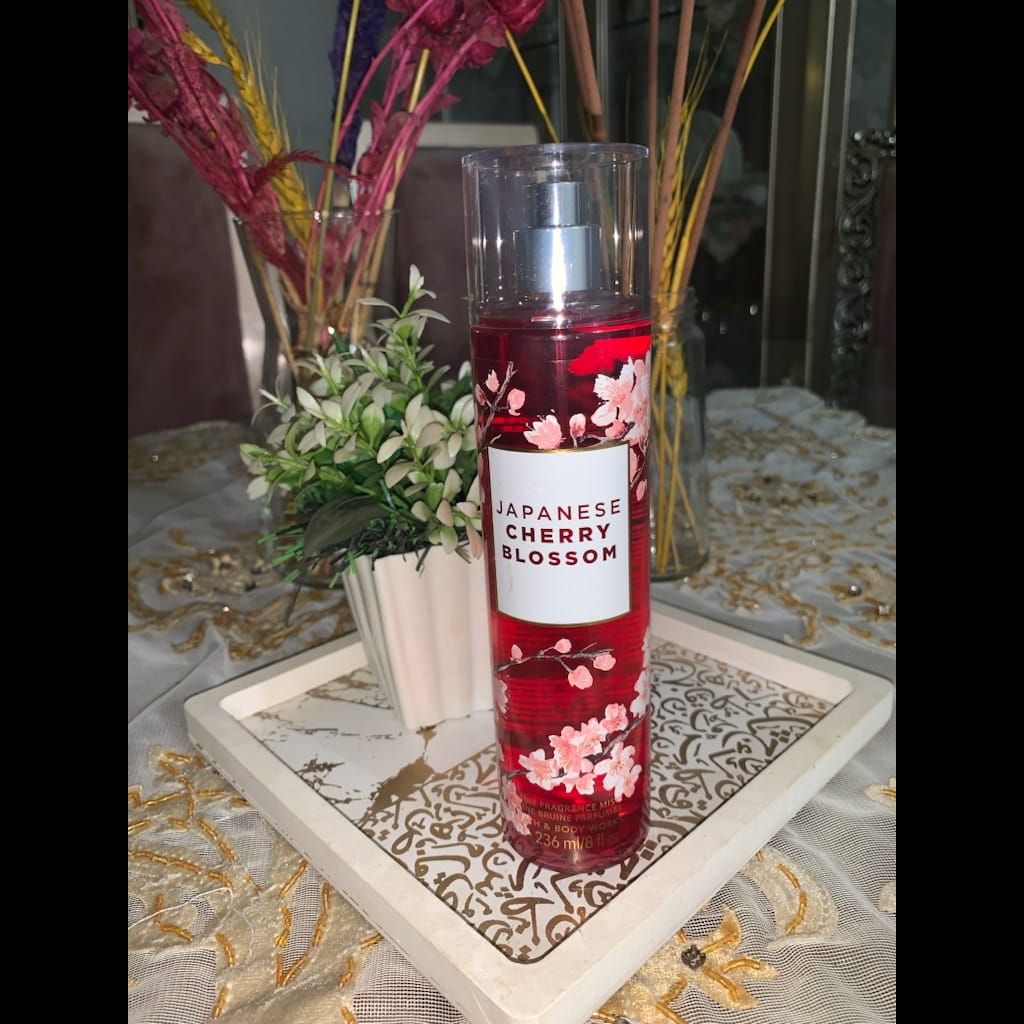 Bath and body works JAPANESE CHERRY BLOSSOM