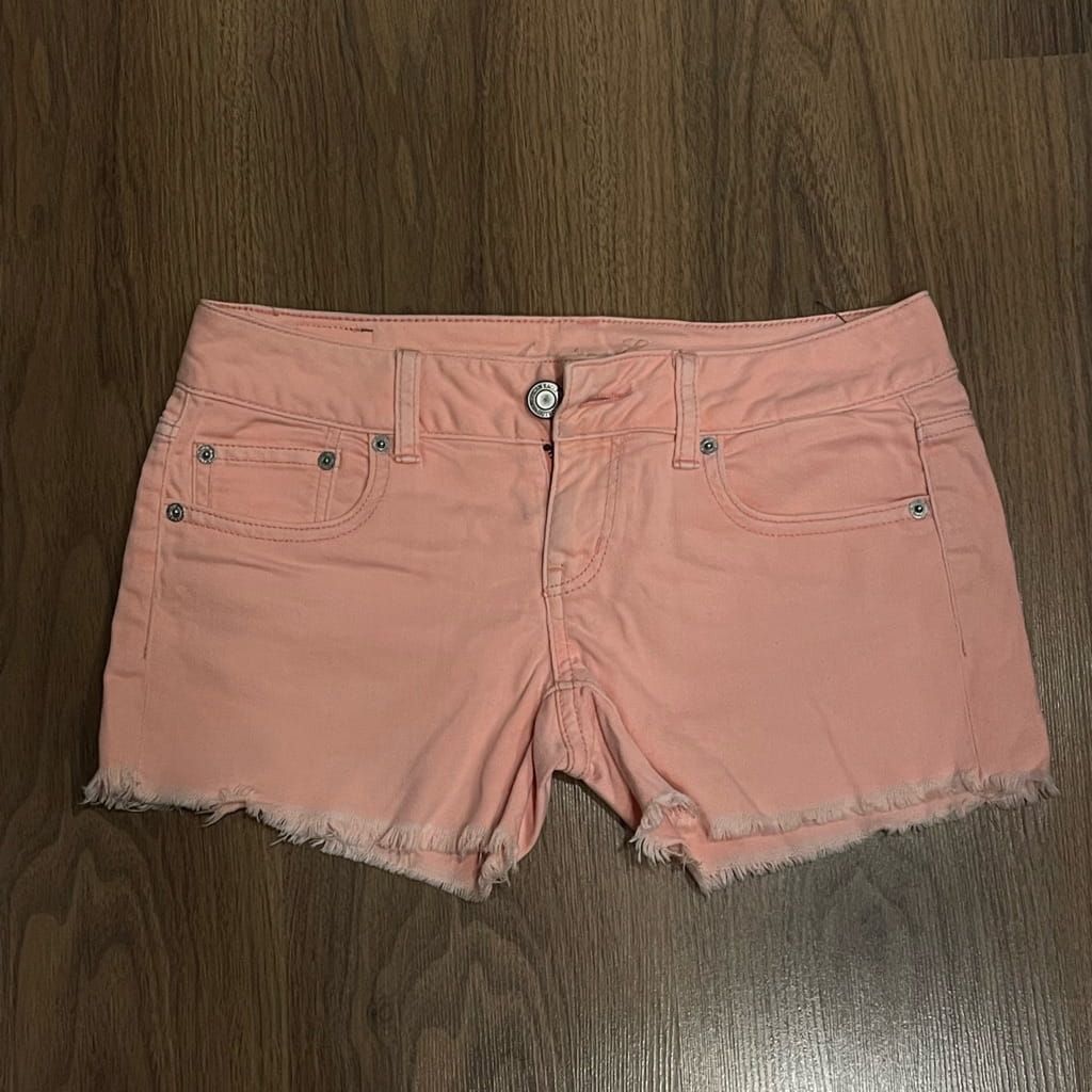 Peach Hot shorts