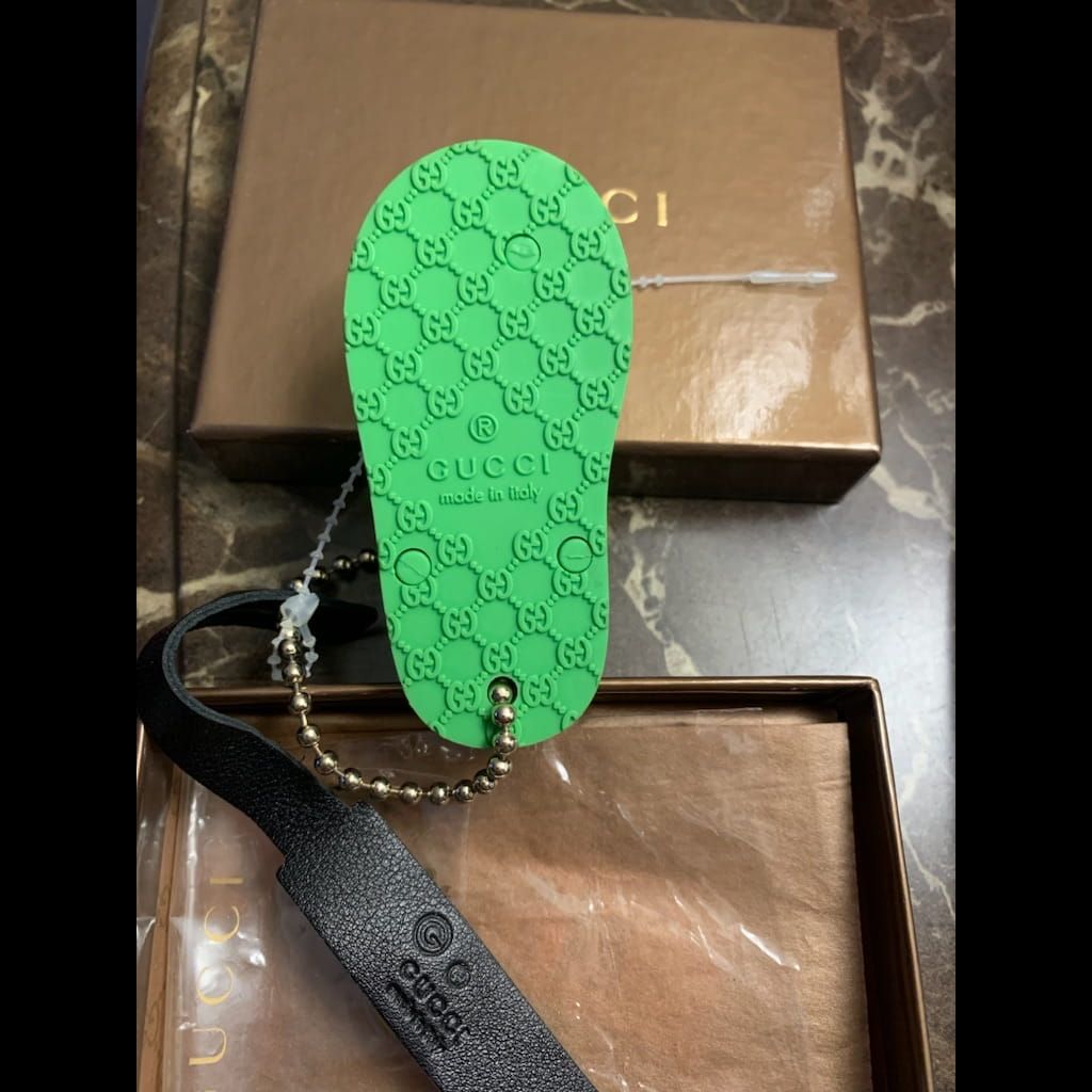 Gucci bagcharm/keychain