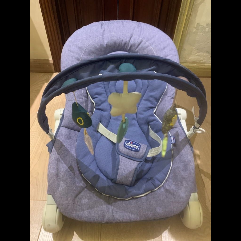Chicco hoopla bouncer baby chair