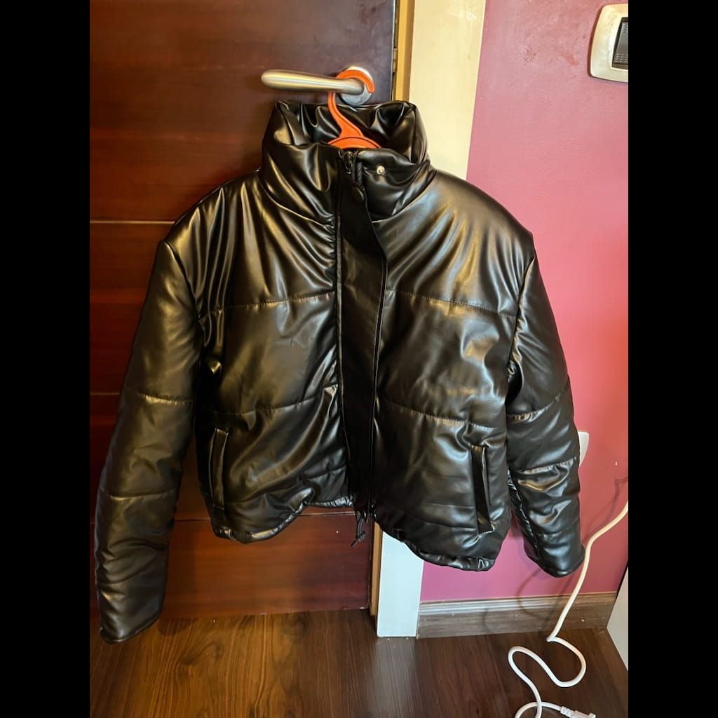 Leather puffer jacket