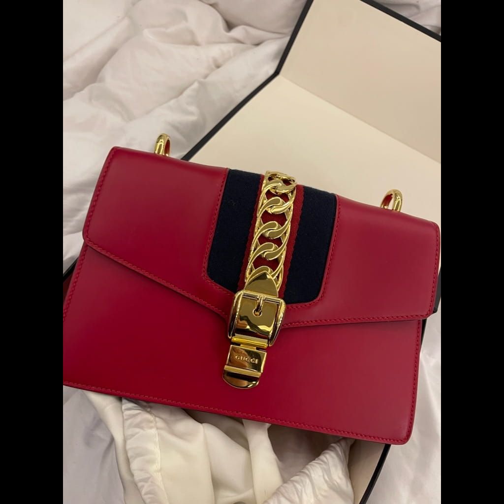 Gucci red bag