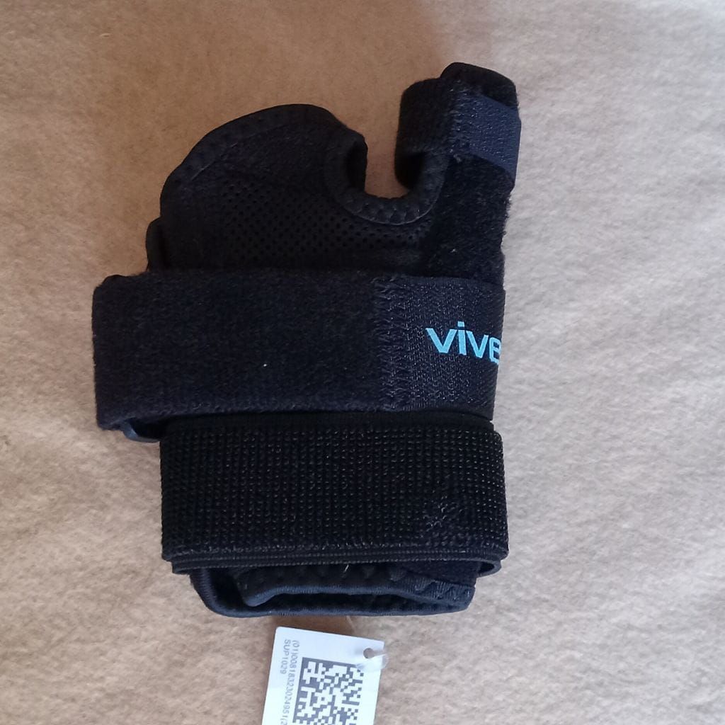 دعامة لليد لالتهاب الأوتار و المفاصل، Vive Thumb Brace