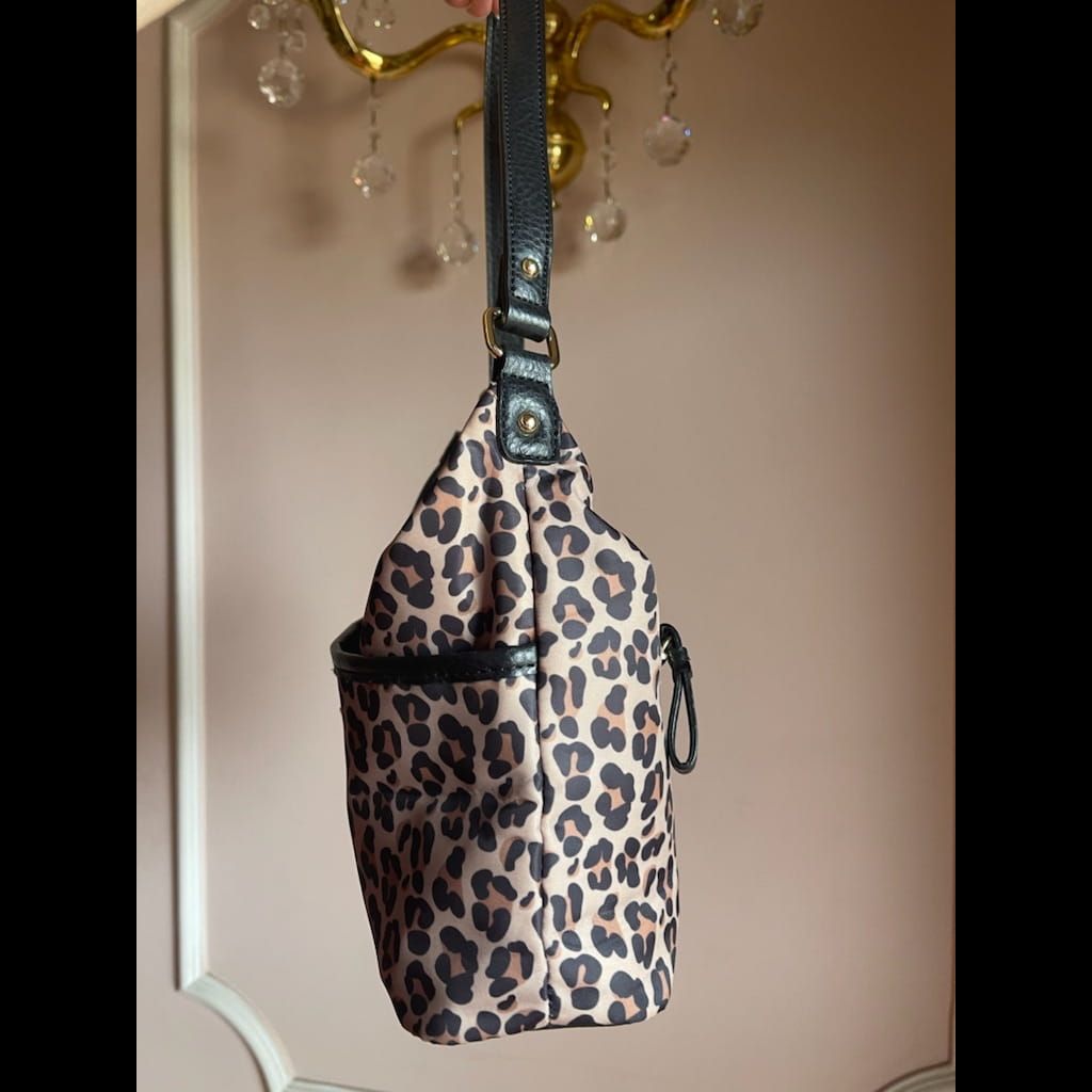 New Tommy Hilfiger tiger handbag
