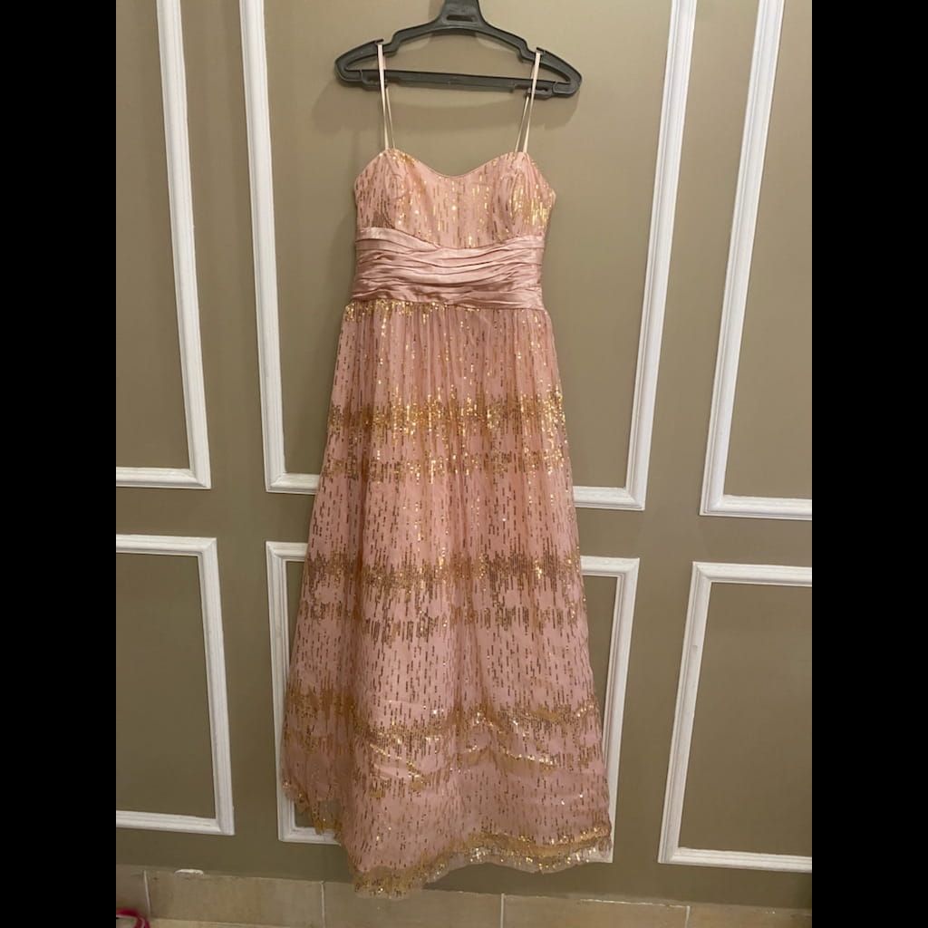 HAILEY LOGAN Adrianna Papell Coral Gold FORMAL Maxi Dress Gown   Pre owned medium dress