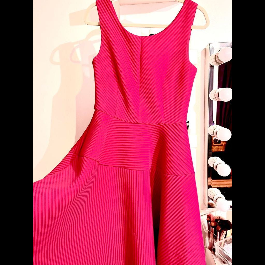 Quiz Soire/Cocktail Dress