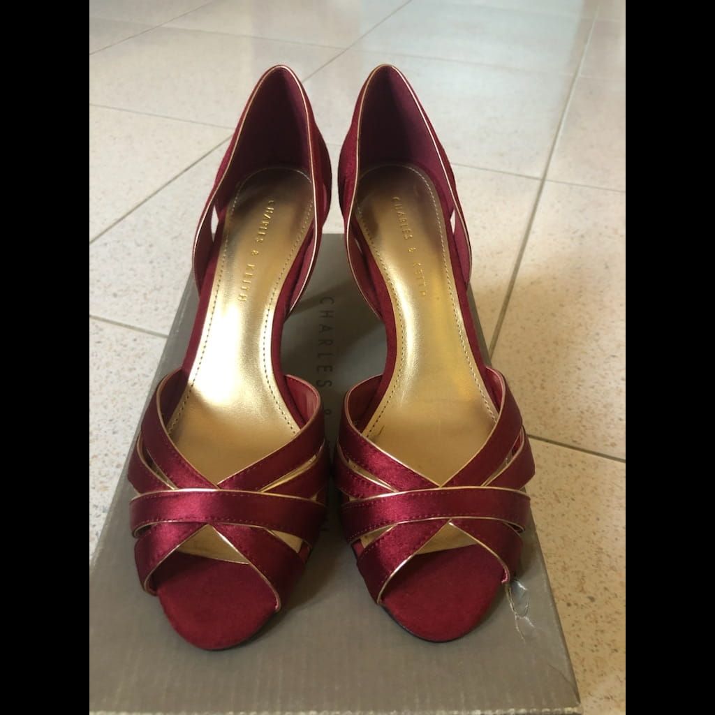 Charles and Keith Red heels satin velvet