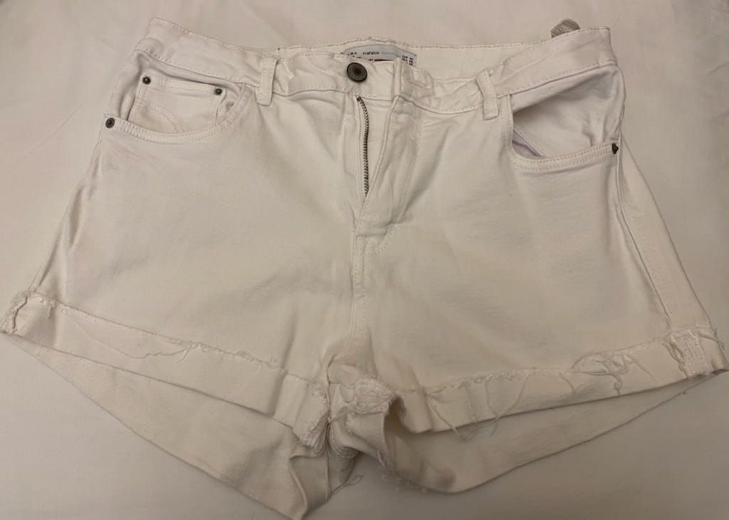 Zara white hot shorts