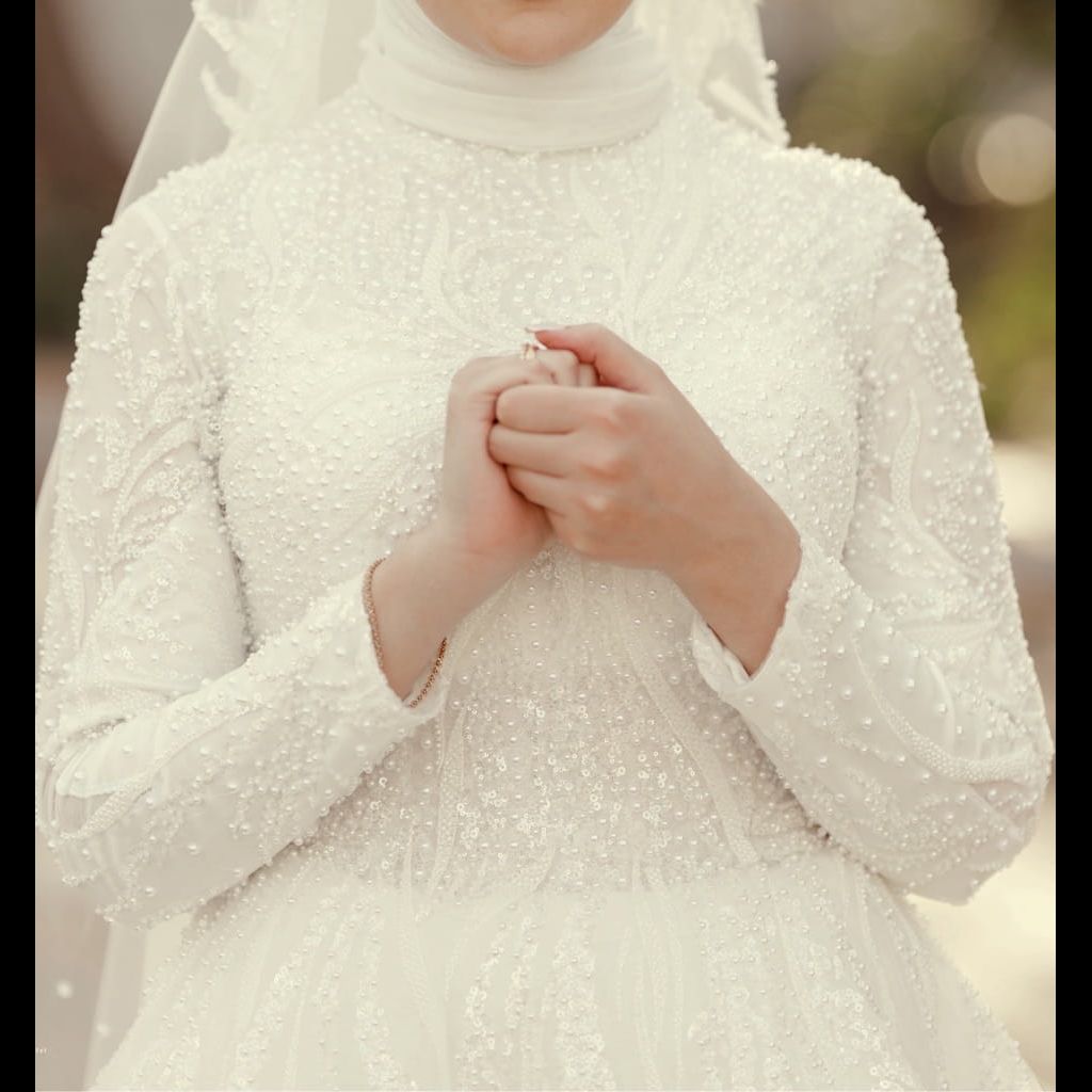 Hijabi wedding dress