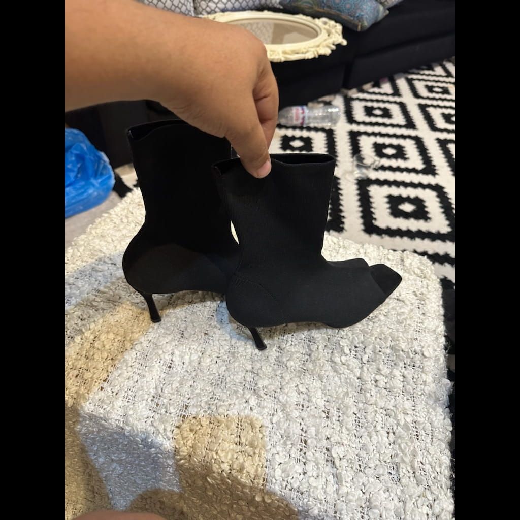 Zara Trafaluc Black Boot