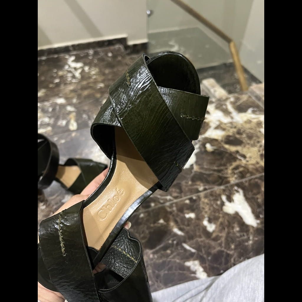 Chloé Crisscross-ankle-strap Sandals