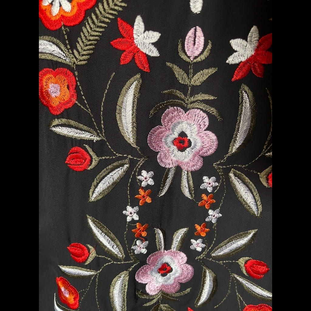 Black Lycra embroidery blouse  Used