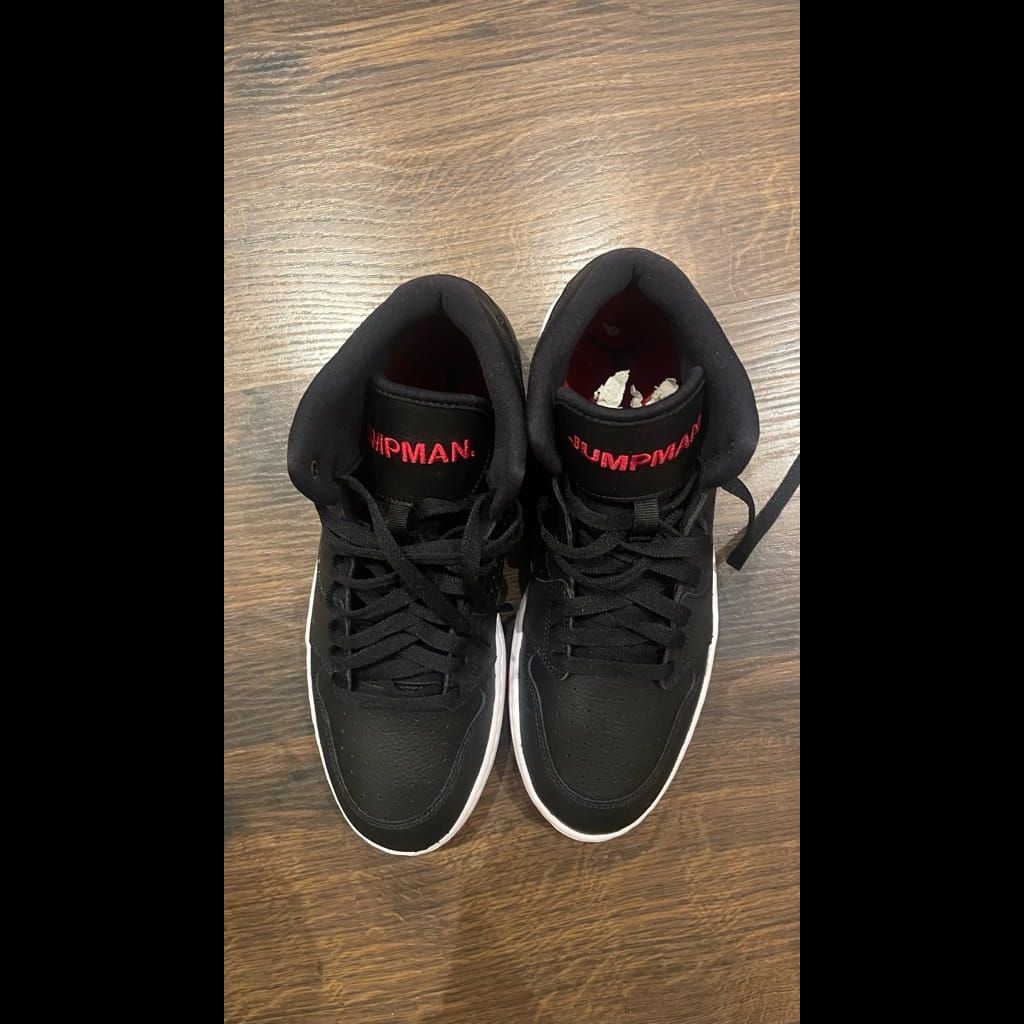 Nike Men’s Jordan Access size 42.5