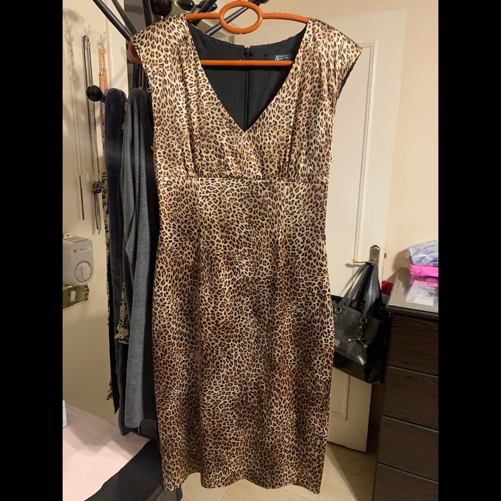 Dress from guess used once as new